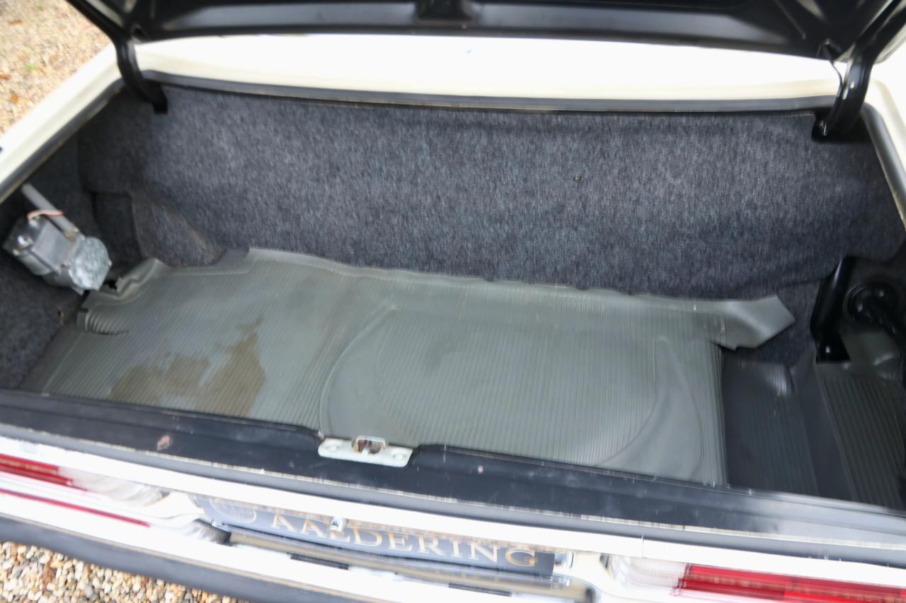 1976 Mercedes - Benz Mercedes Benz 280 SL &ldquo;First lacquer&rdquo;