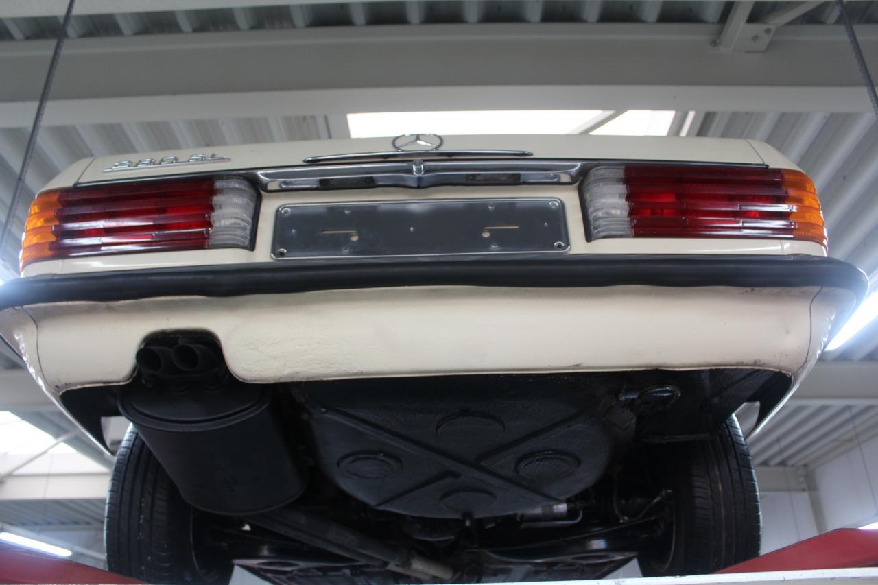 1976 Mercedes - Benz Mercedes Benz 280 SL &ldquo;First lacquer&rdquo;