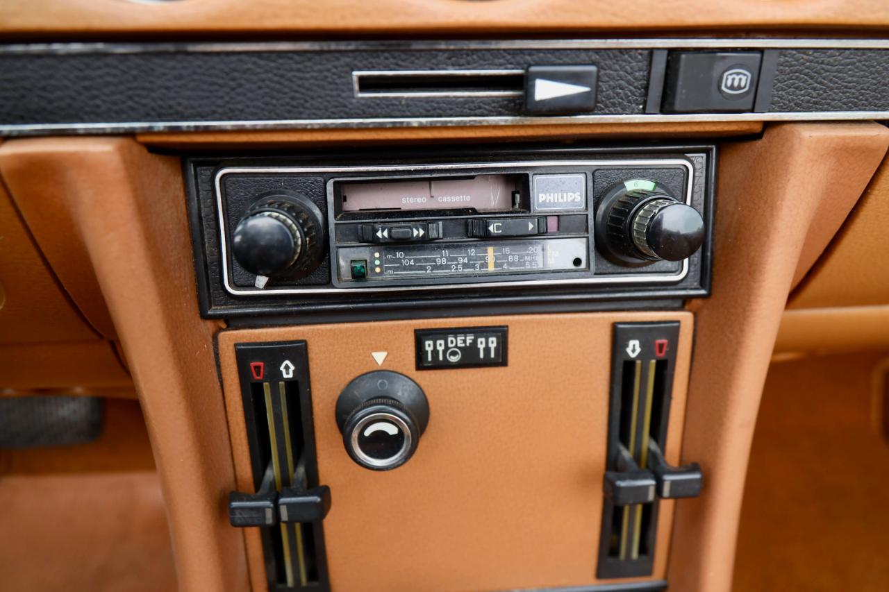 1976 Mercedes - Benz Mercedes Benz 280 SL &ldquo;First lacquer&rdquo;