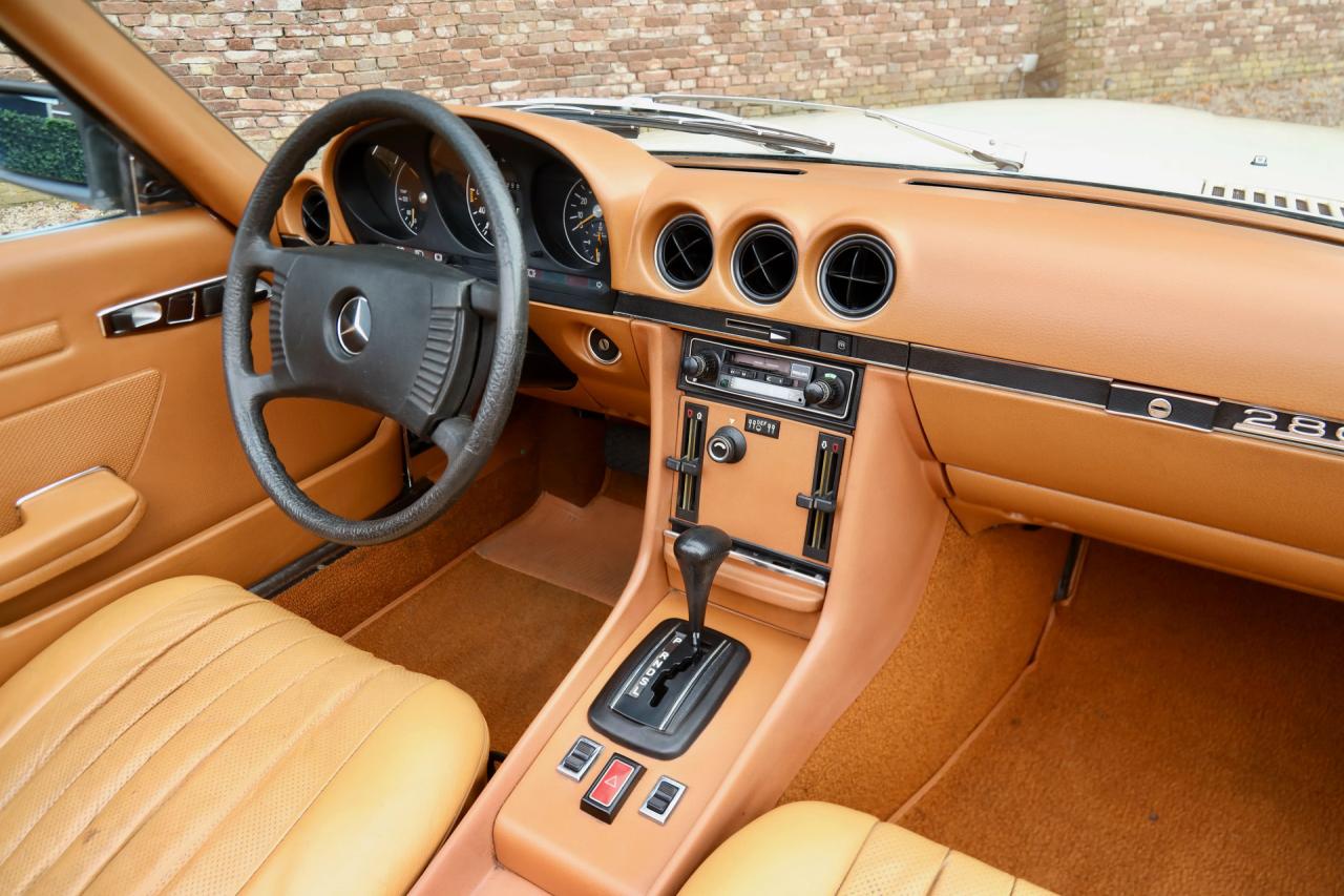 1976 Mercedes - Benz Mercedes Benz 280 SL &ldquo;First lacquer&rdquo;