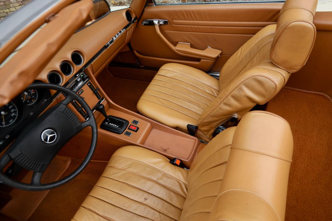1976 Mercedes - Benz Mercedes Benz 280 SL &ldquo;First lacquer&rdquo;