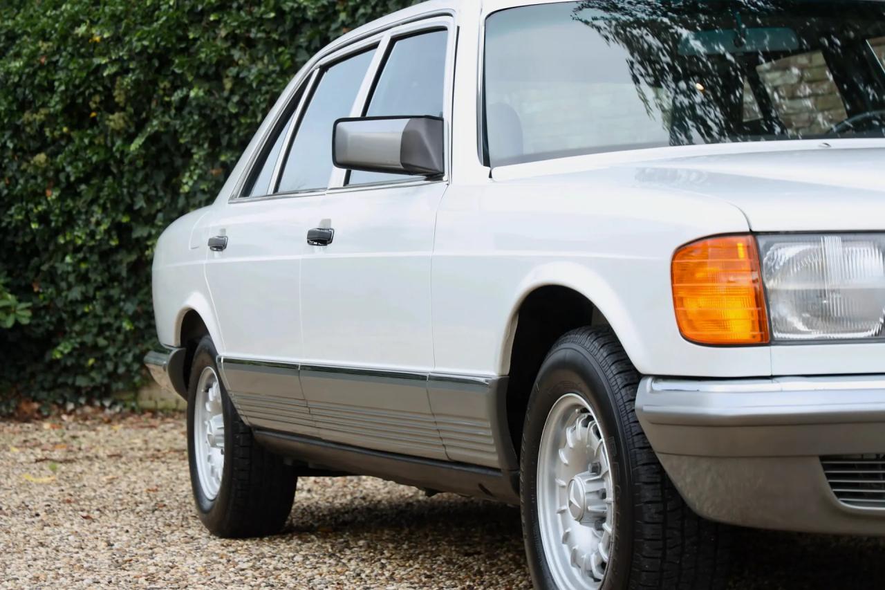 1983 Mercedes - Benz Mercedes Benz 380 SEL &ldquo;Less than 13.000 miles&rdquo;