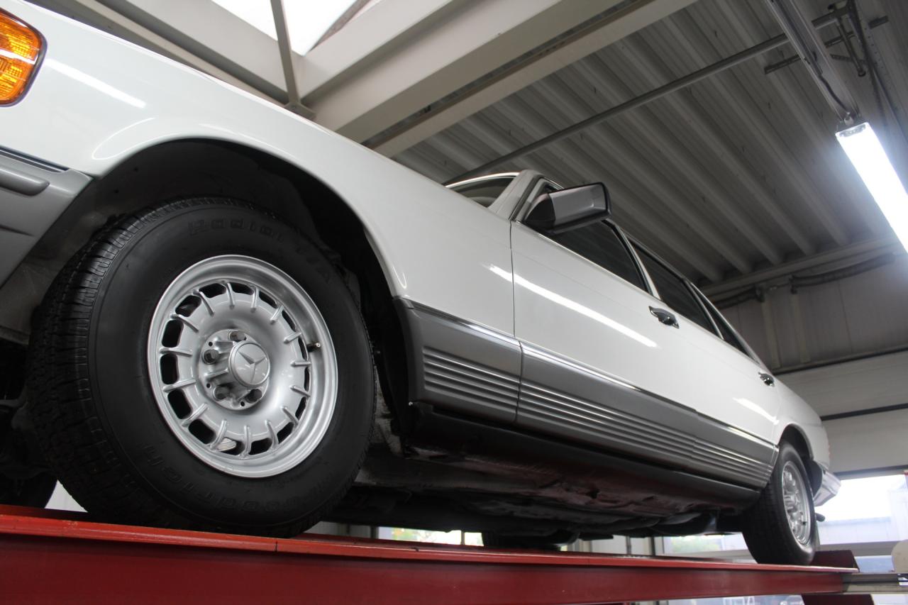 1983 Mercedes - Benz Mercedes Benz 380 SEL &ldquo;Less than 13.000 miles&rdquo;