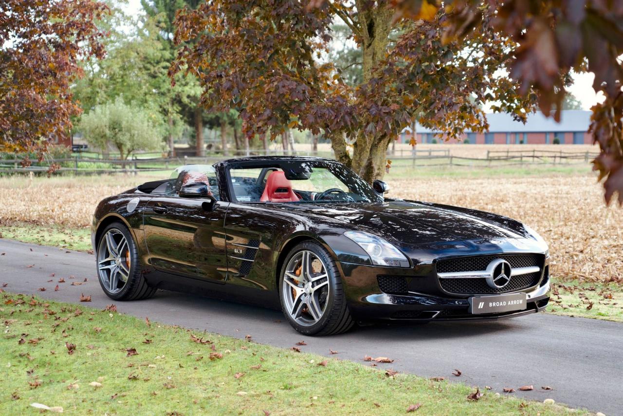 2012 Mercedes - Benz SLS AMG Roadster