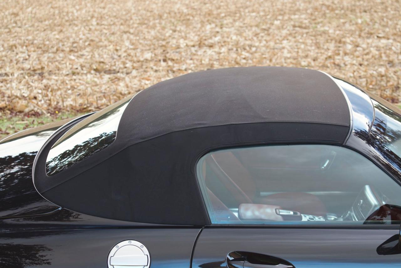 2012 Mercedes - Benz SLS AMG Roadster