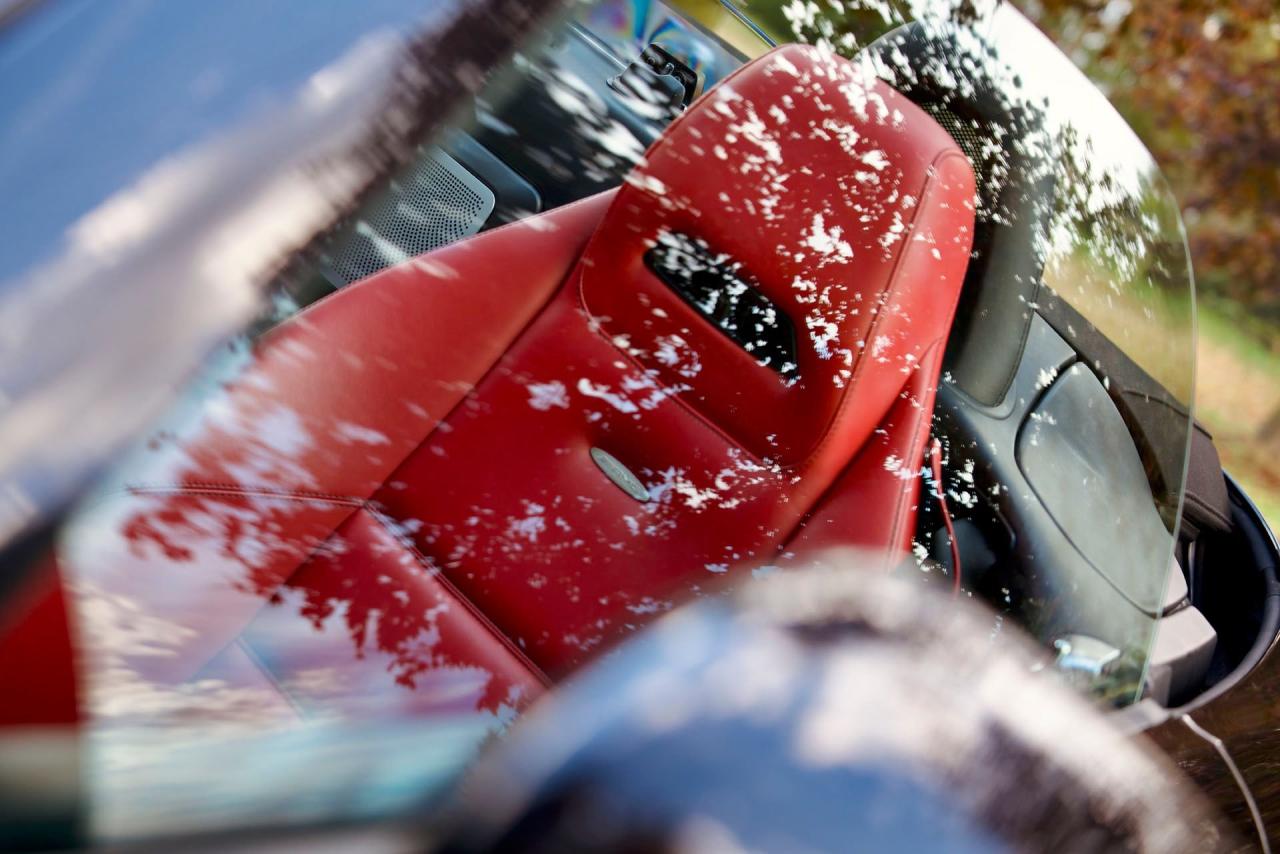 2012 Mercedes - Benz SLS AMG Roadster