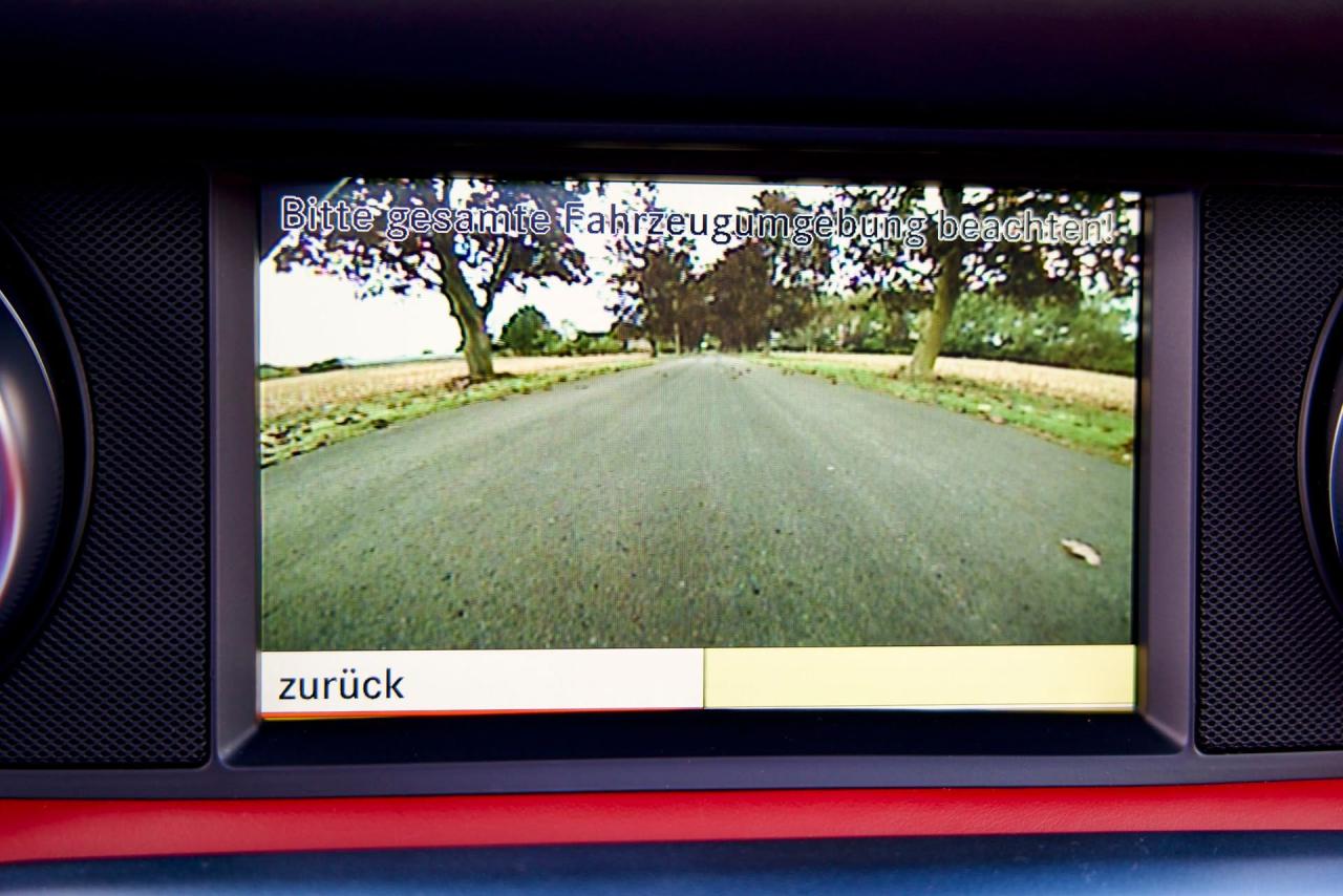 2012 Mercedes - Benz SLS AMG Roadster