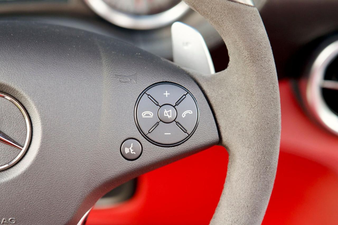 2012 Mercedes - Benz SLS AMG Roadster