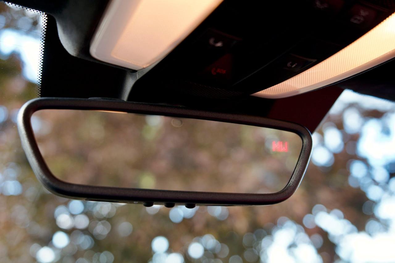 2012 Mercedes - Benz SLS AMG Roadster