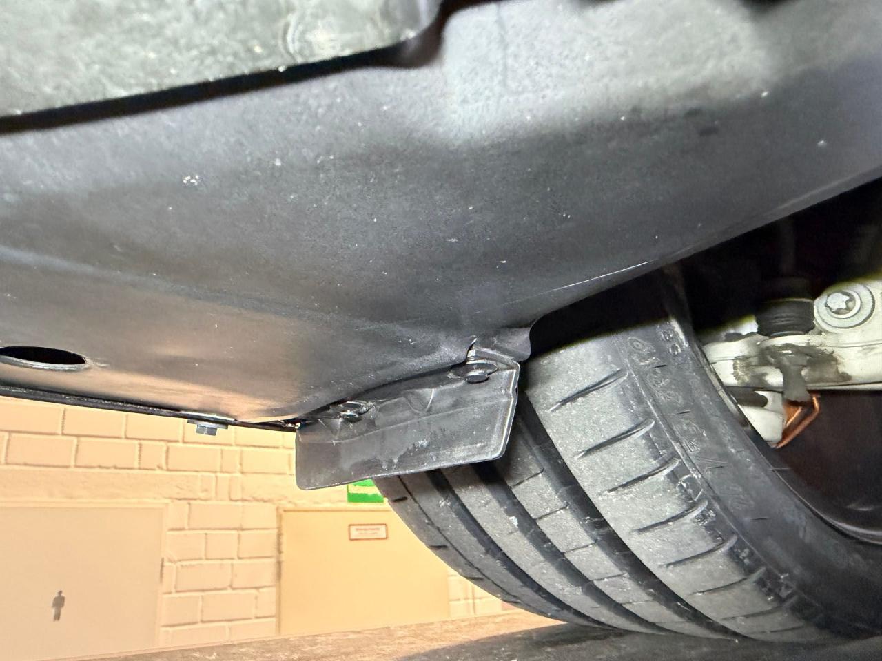 2012 Mercedes - Benz SLS AMG Roadster