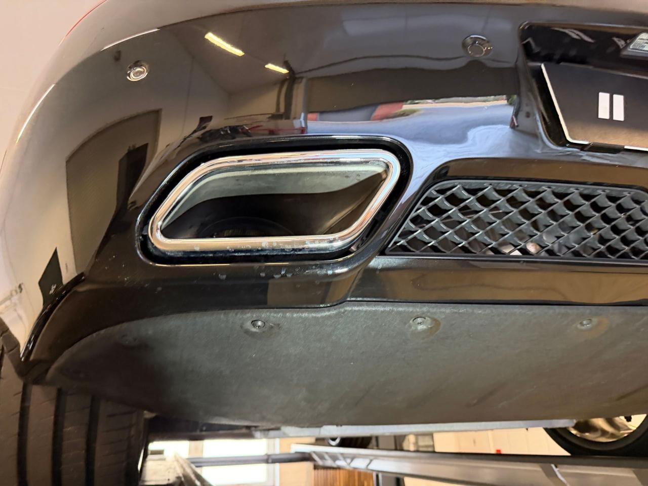 2012 Mercedes - Benz SLS AMG Roadster