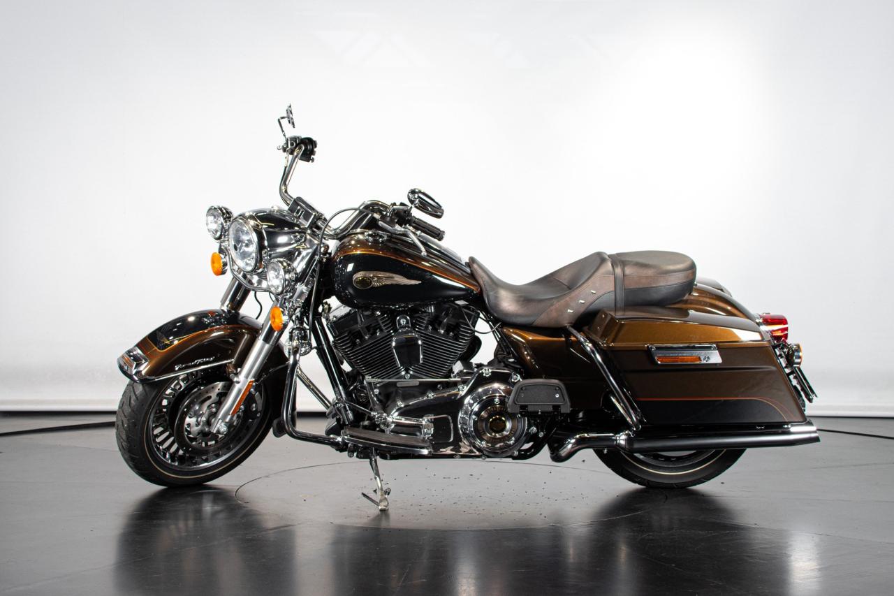 2013 Harley Davidson ROAD KING 110TH&deg; ANNIVERSARY