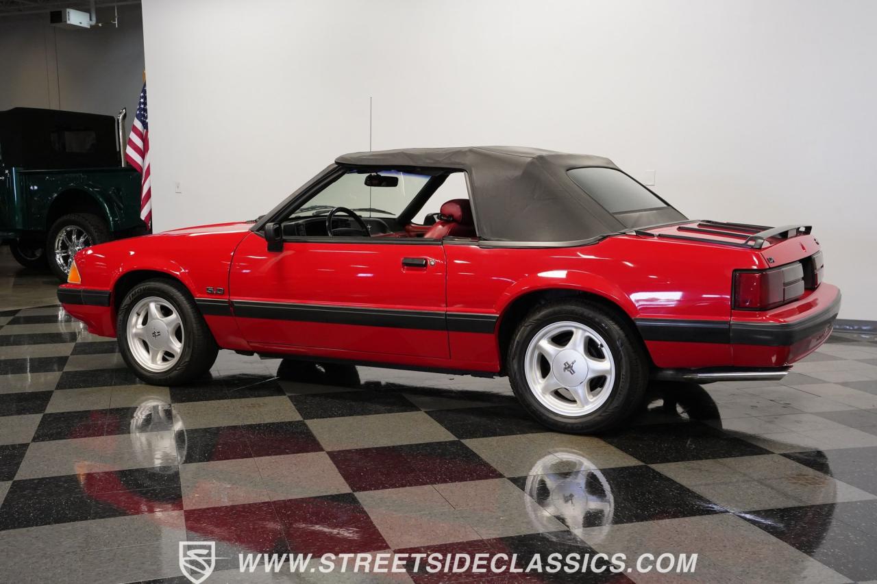 1991 Ford Mustang LX Convertible