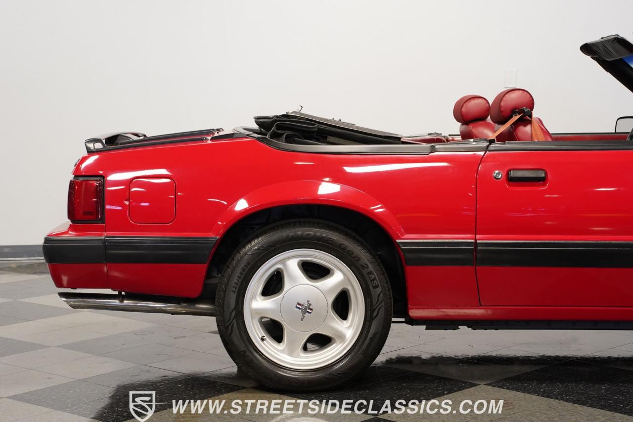 1991 Ford Mustang LX Convertible
