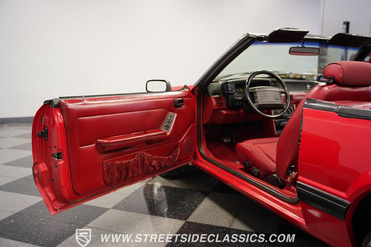 1991 Ford Mustang LX Convertible