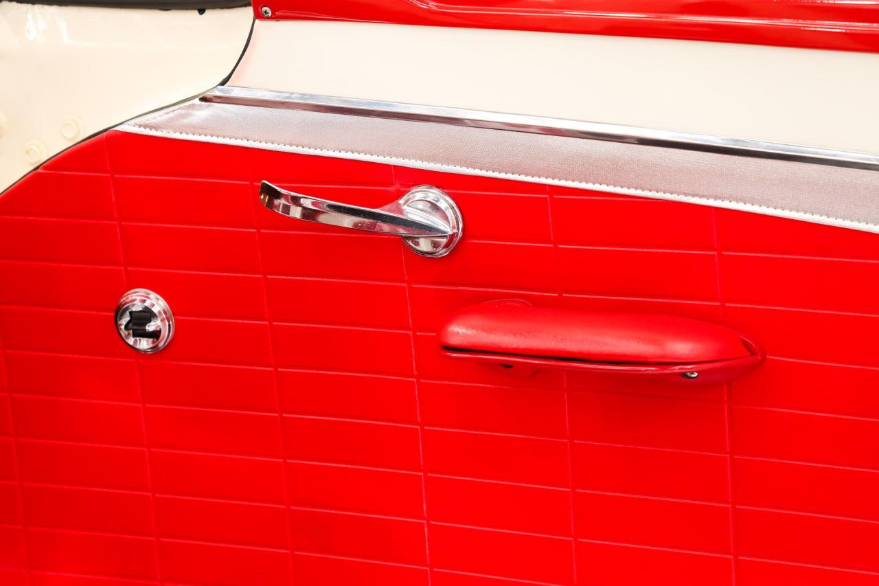 1957 Ford Fairlane 500 Skyliner