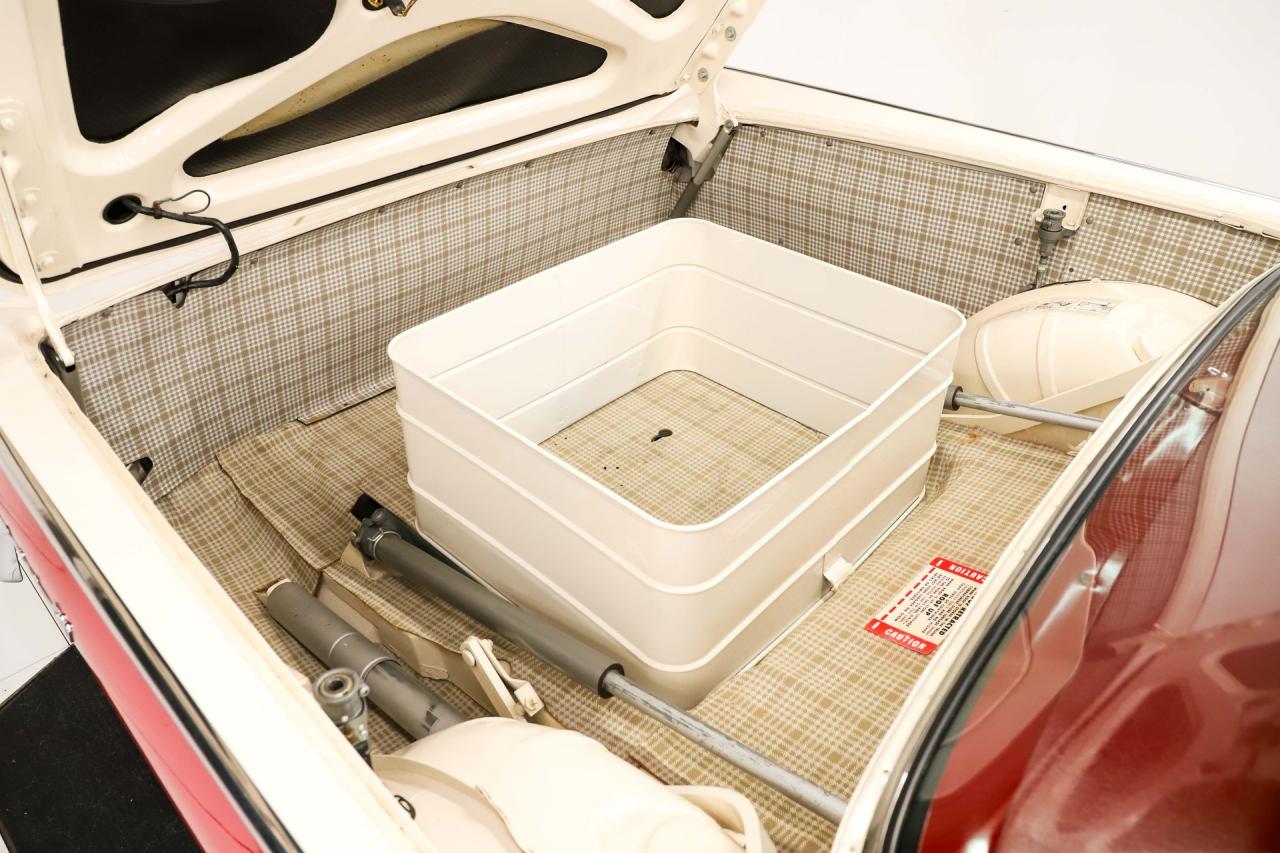 1957 Ford Fairlane 500 Skyliner