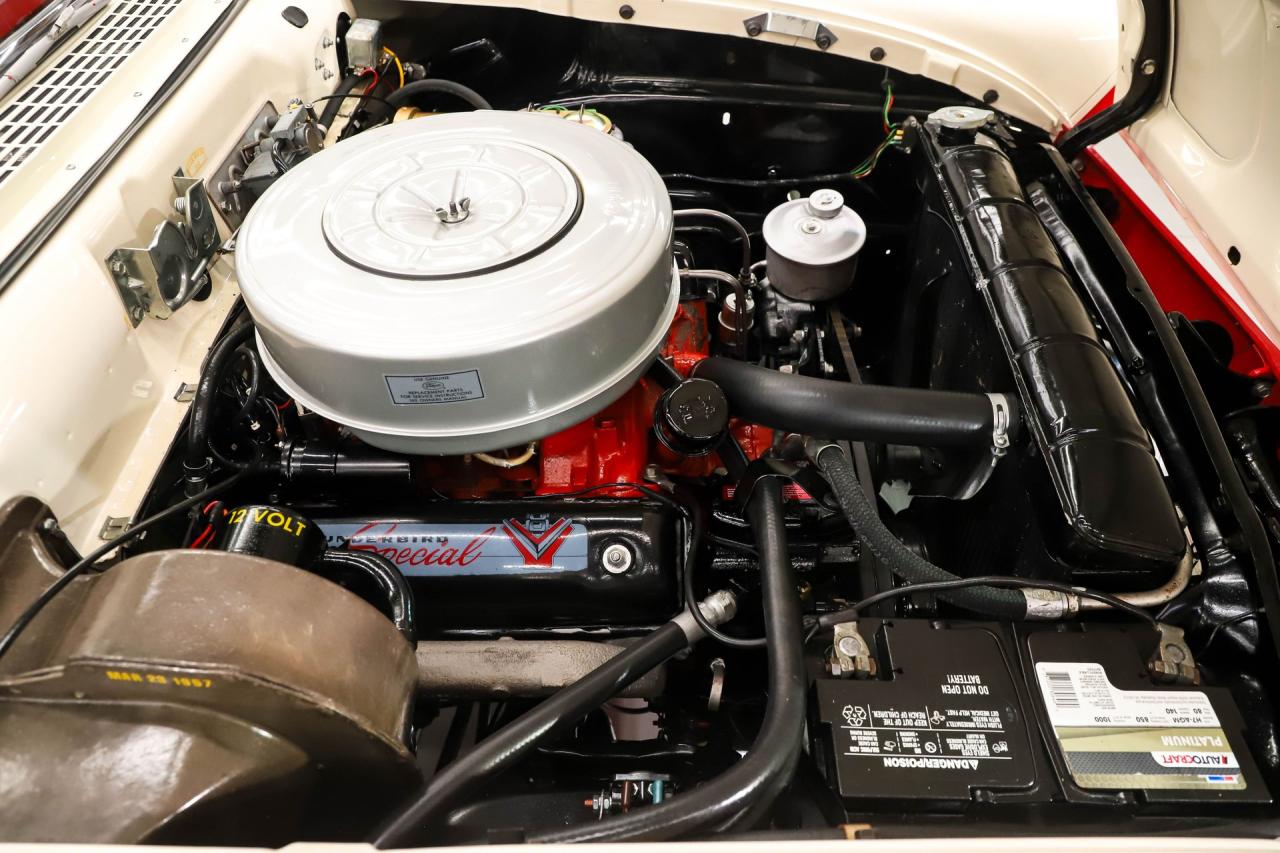 1957 Ford Fairlane 500 Skyliner