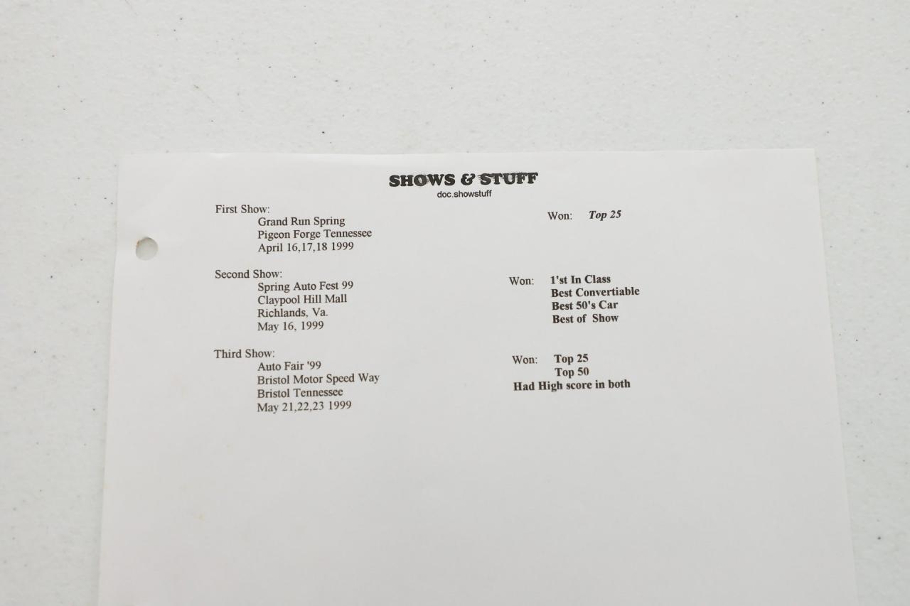 1957 Ford Fairlane 500 Skyliner