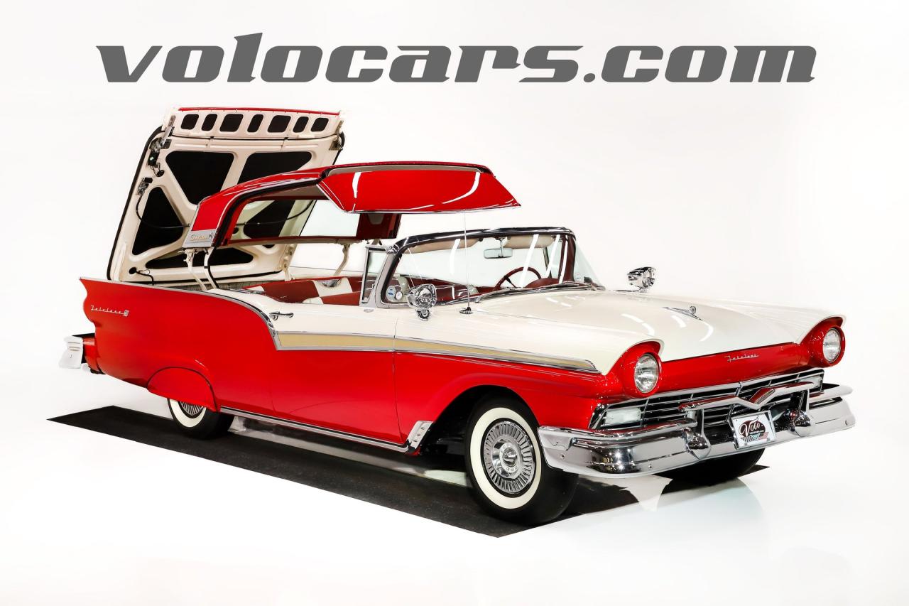 1957 Ford Fairlane 500 Skyliner