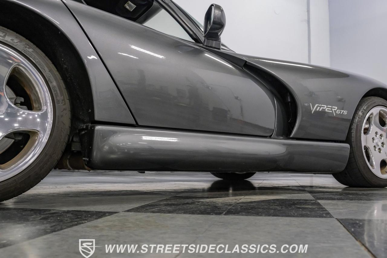 2002 Dodge Viper GTS Supercharged