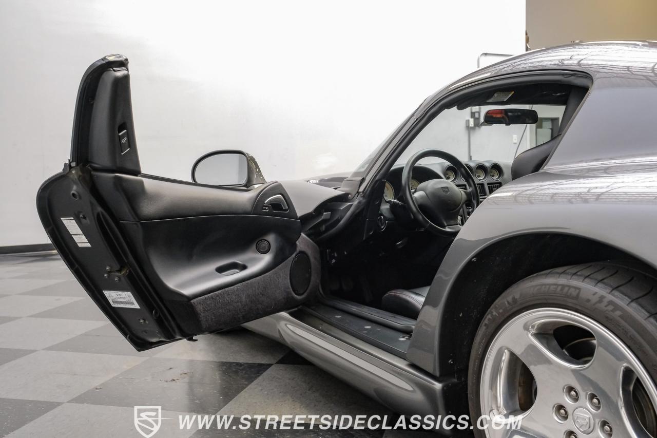 2002 Dodge Viper GTS Supercharged