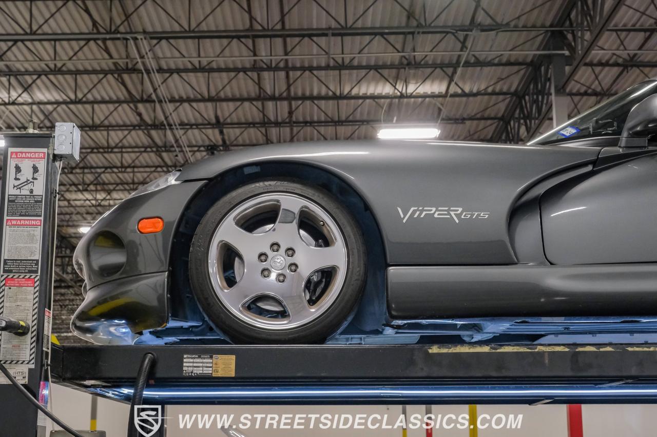 2002 Dodge Viper GTS Supercharged