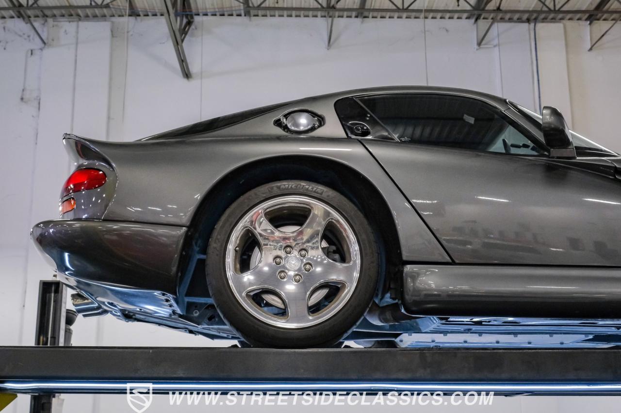 2002 Dodge Viper GTS Supercharged