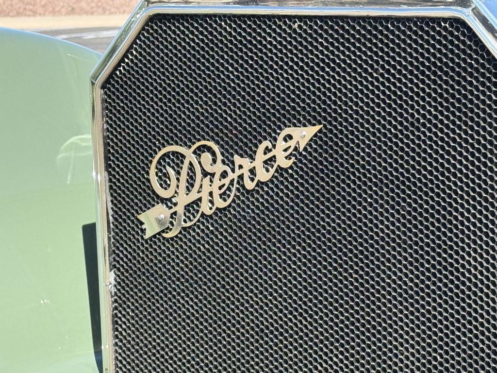 1919 Pierce-Arrow Model 31