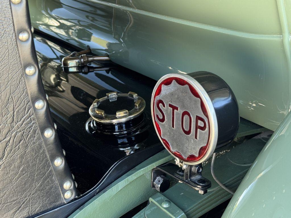 1919 Pierce-Arrow Model 31