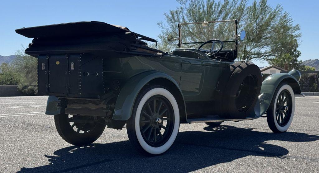 1919 Pierce-Arrow Model 31