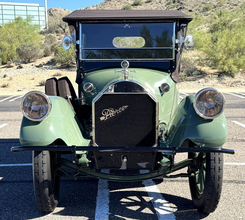 1919 Pierce-Arrow Model 31