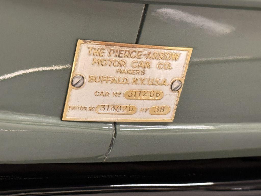 1919 Pierce-Arrow Model 31