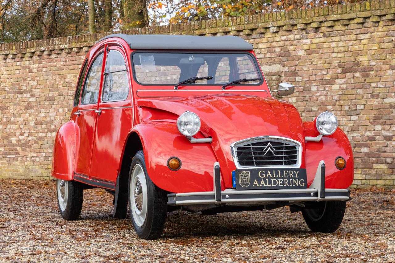 1985 Citro&euml;n Citro&euml;n 2CV6 AZKA &ldquo;Rouge Vallelunga&rdquo;