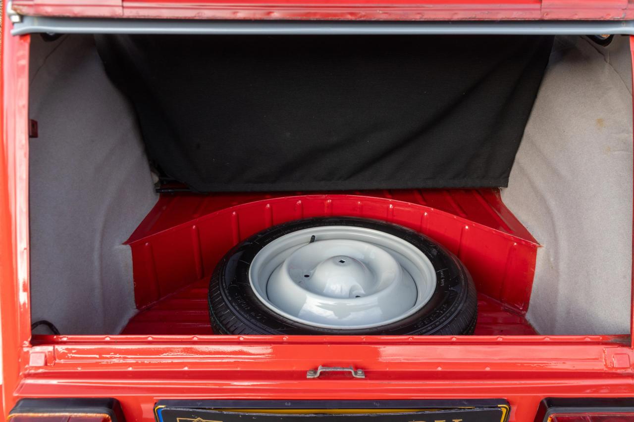 1985 Citro&euml;n Citro&euml;n 2CV6 AZKA &ldquo;Rouge Vallelunga&rdquo;