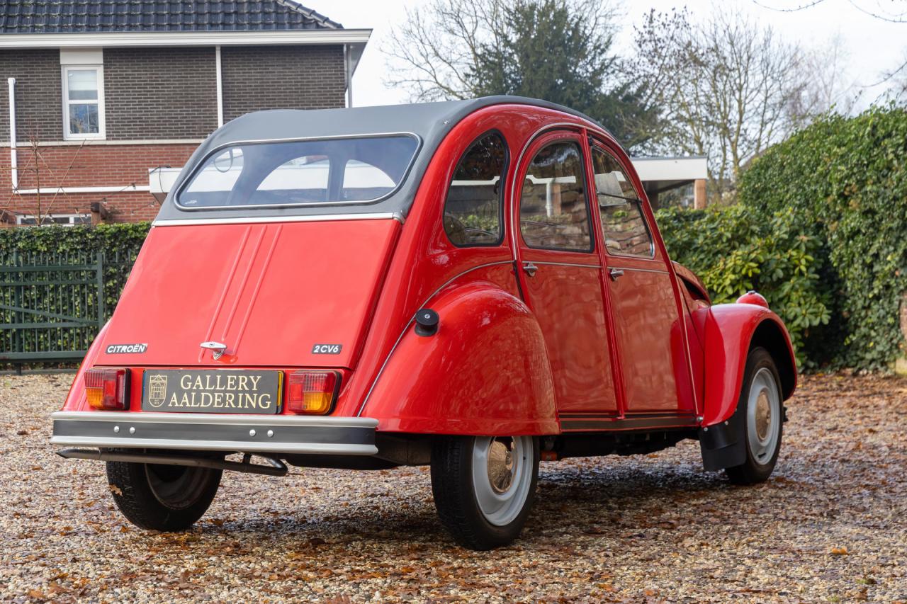 1985 Citro&euml;n Citro&euml;n 2CV6 AZKA &ldquo;Rouge Vallelunga&rdquo;