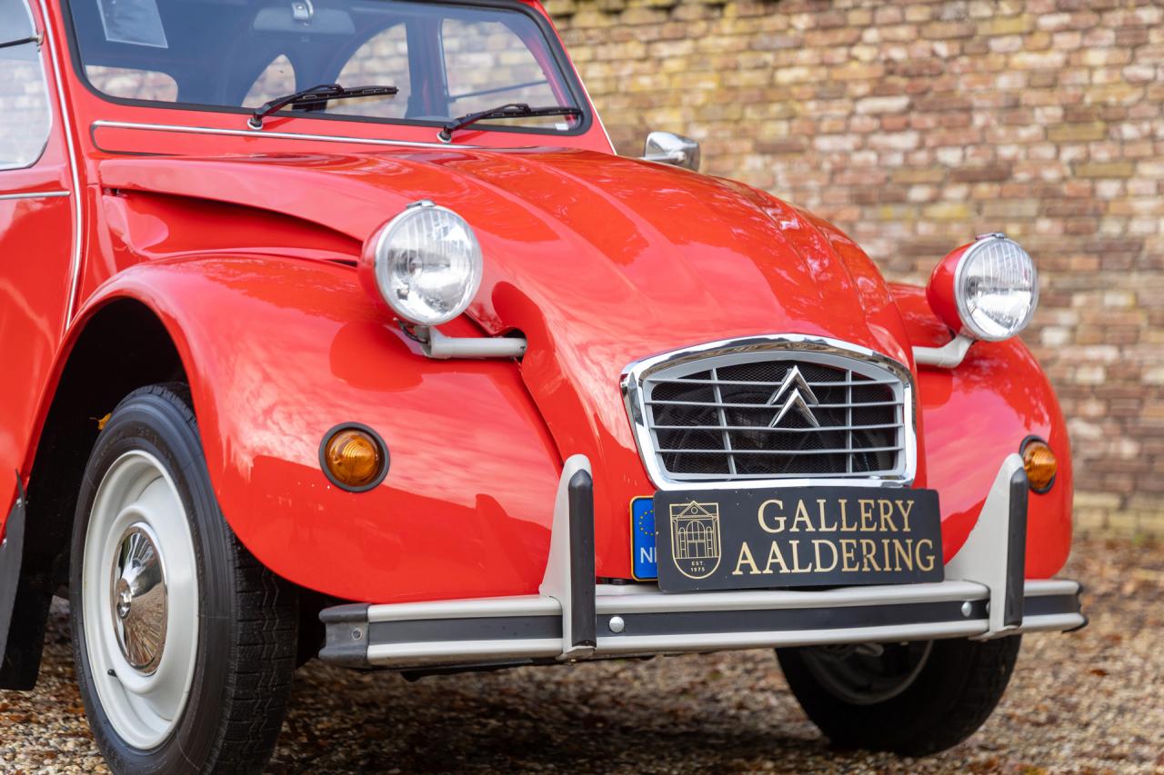1985 Citro&euml;n Citro&euml;n 2CV6 AZKA &ldquo;Rouge Vallelunga&rdquo;