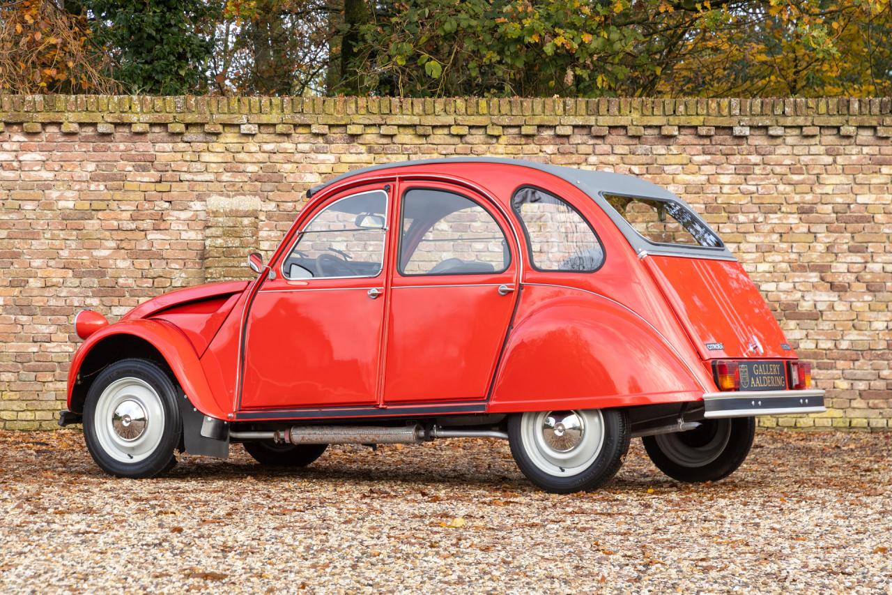 1985 Citro&euml;n Citro&euml;n 2CV6 AZKA &ldquo;Rouge Vallelunga&rdquo;