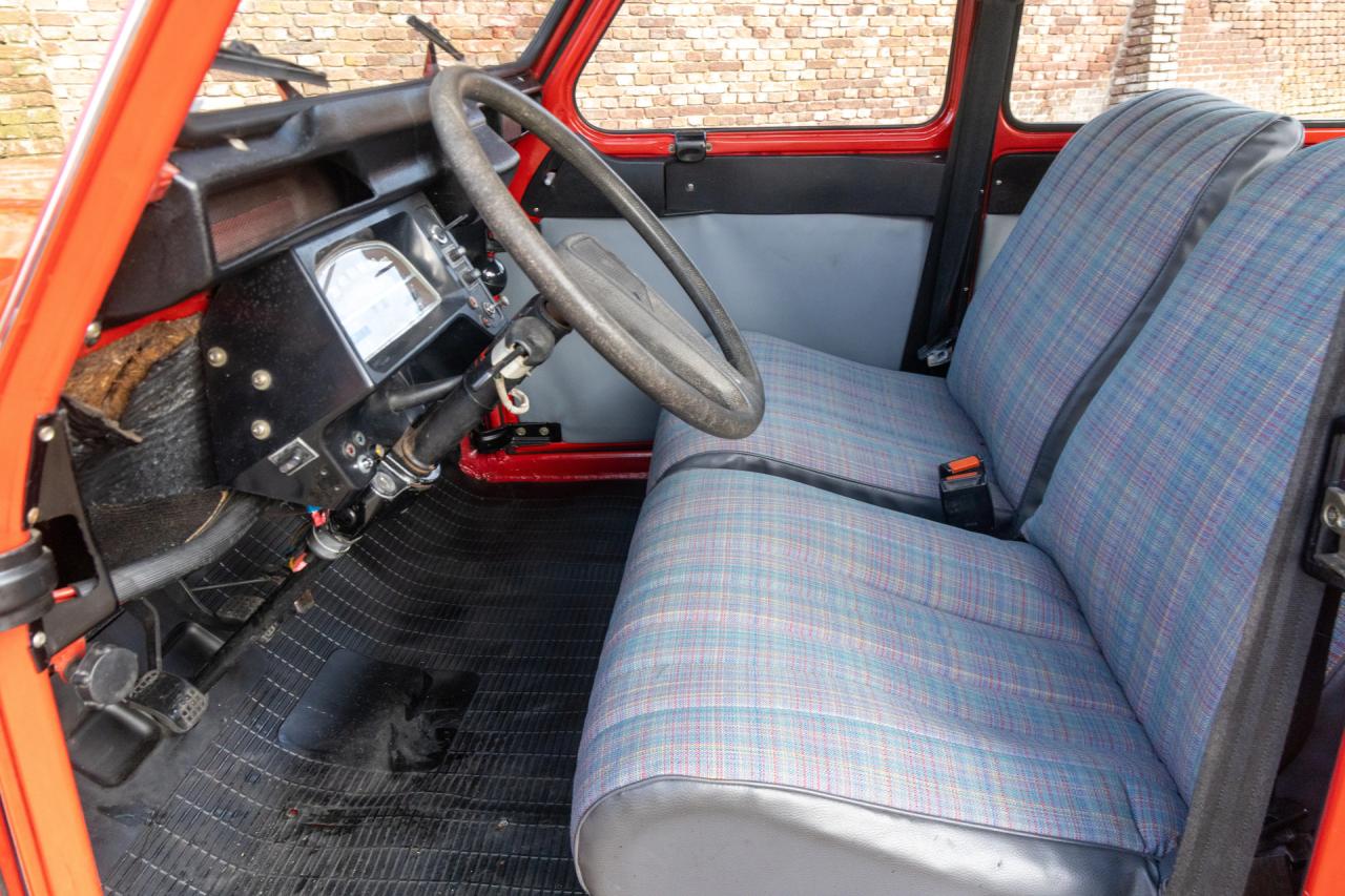 1985 Citro&euml;n Citro&euml;n 2CV6 AZKA &ldquo;Rouge Vallelunga&rdquo;