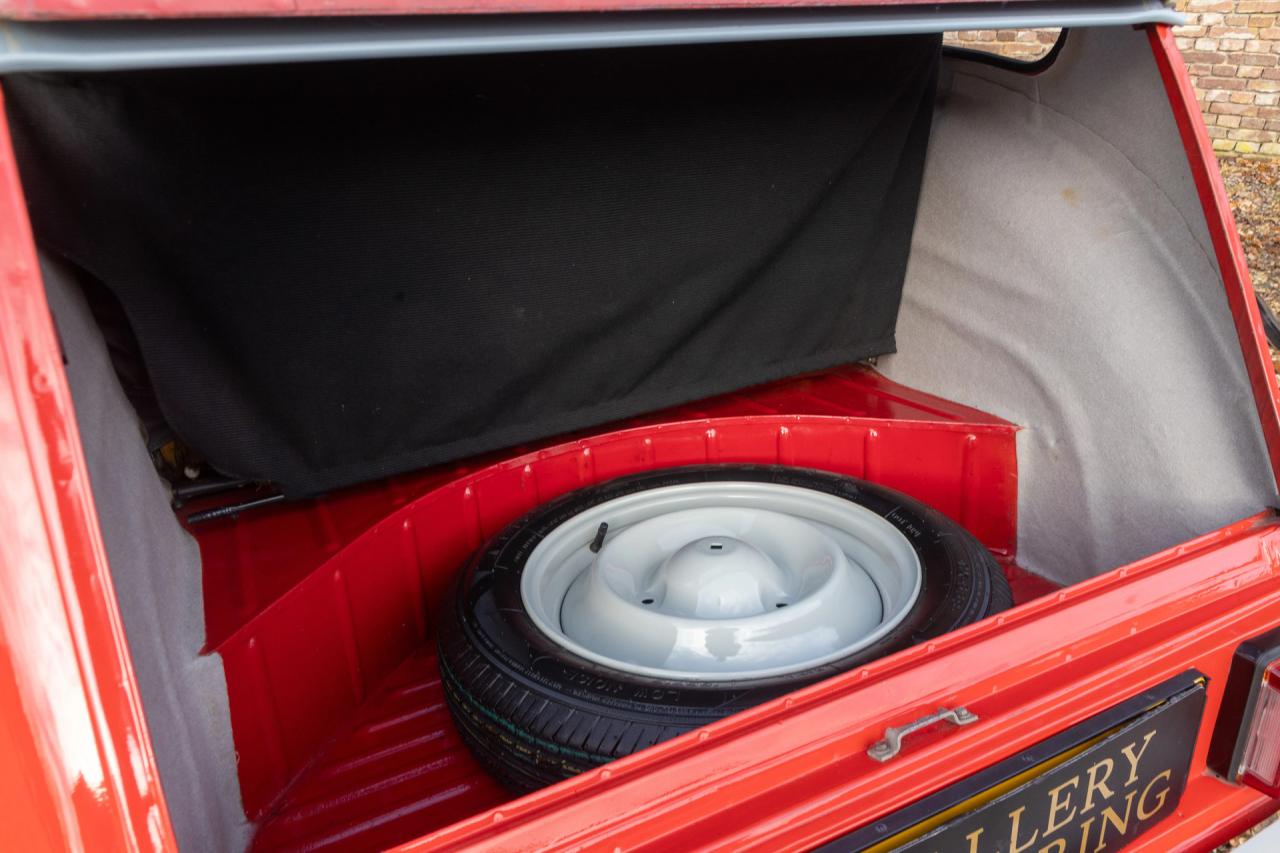 1985 Citro&euml;n Citro&euml;n 2CV6 AZKA &ldquo;Rouge Vallelunga&rdquo;