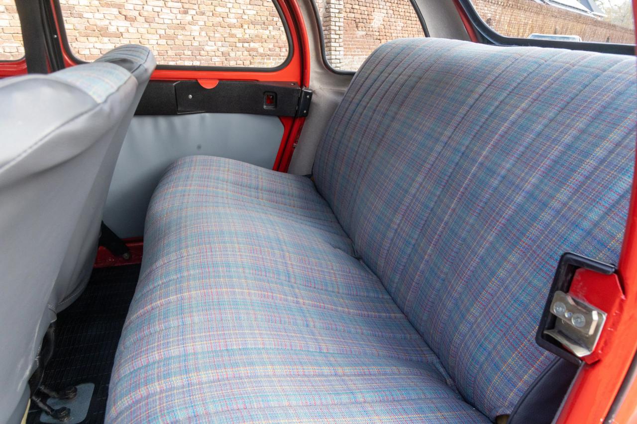 1985 Citro&euml;n Citro&euml;n 2CV6 AZKA &ldquo;Rouge Vallelunga&rdquo;