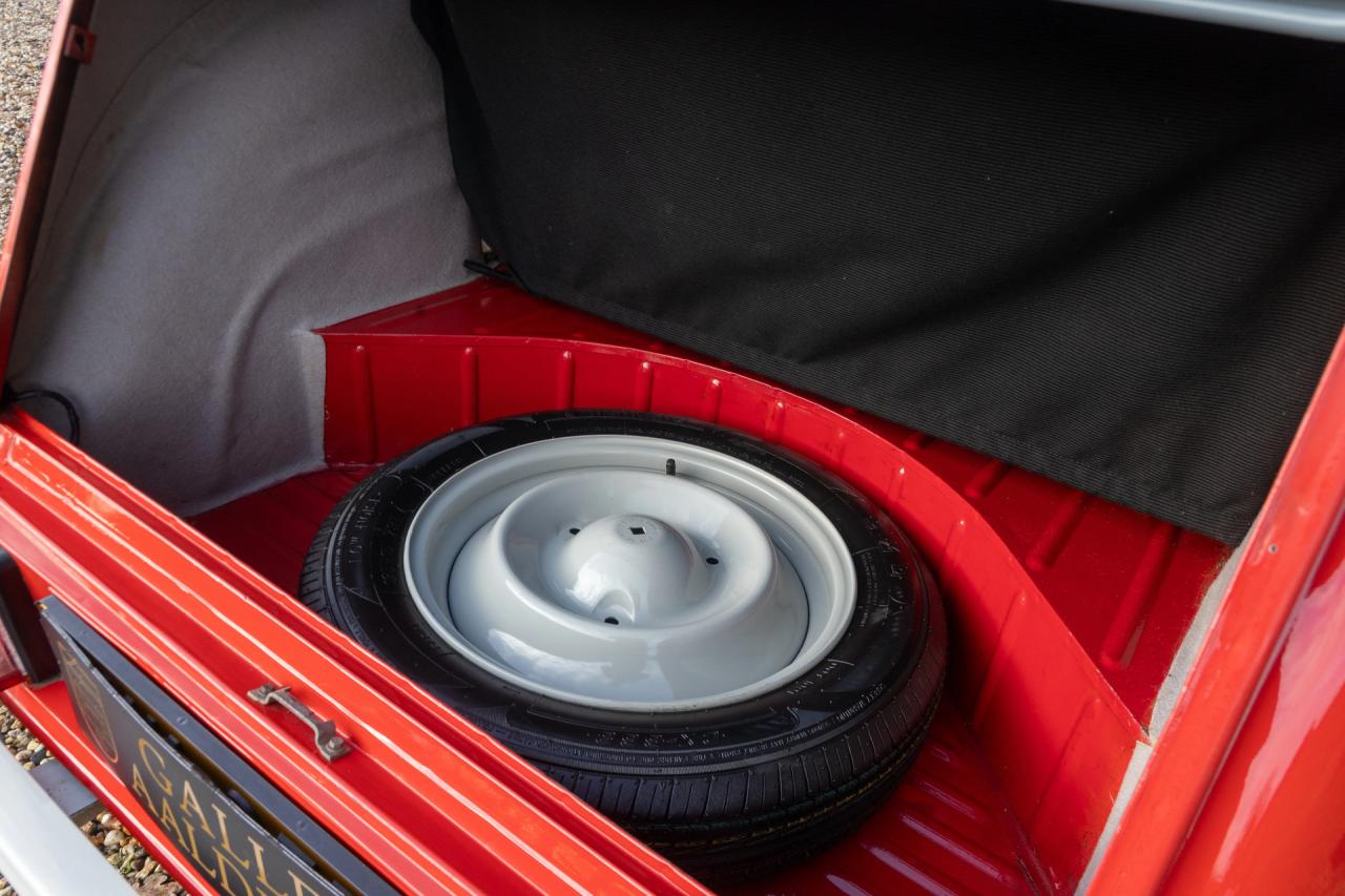 1985 Citro&euml;n Citro&euml;n 2CV6 AZKA &ldquo;Rouge Vallelunga&rdquo;