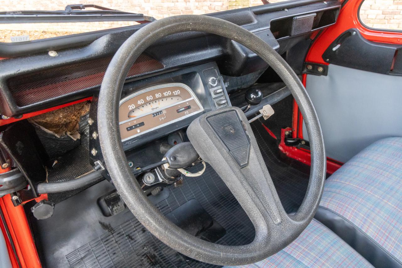 1985 Citro&euml;n Citro&euml;n 2CV6 AZKA &ldquo;Rouge Vallelunga&rdquo;