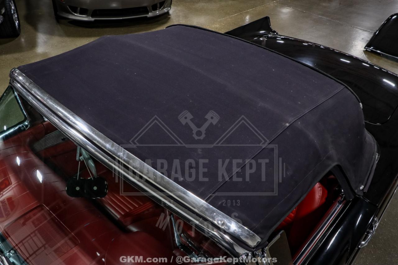 1957 Ford Thunderbird