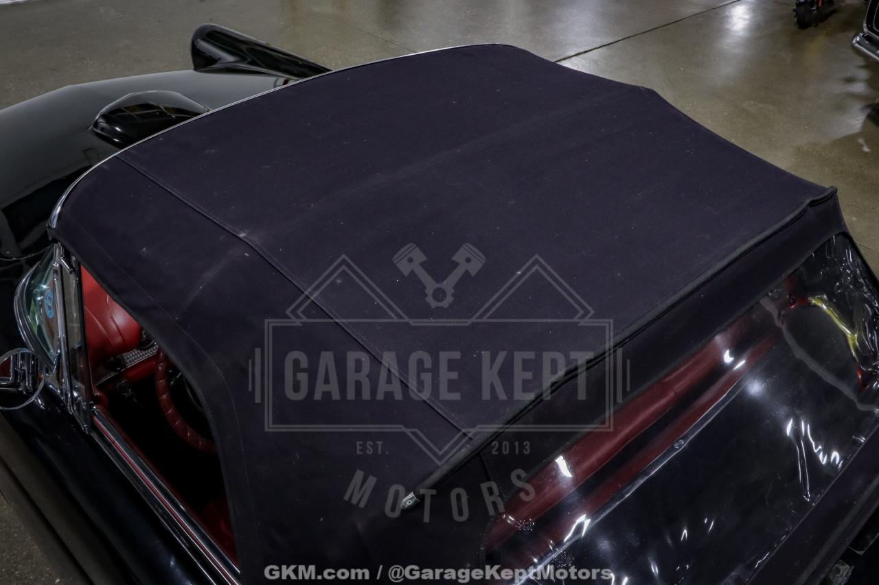 1957 Ford Thunderbird