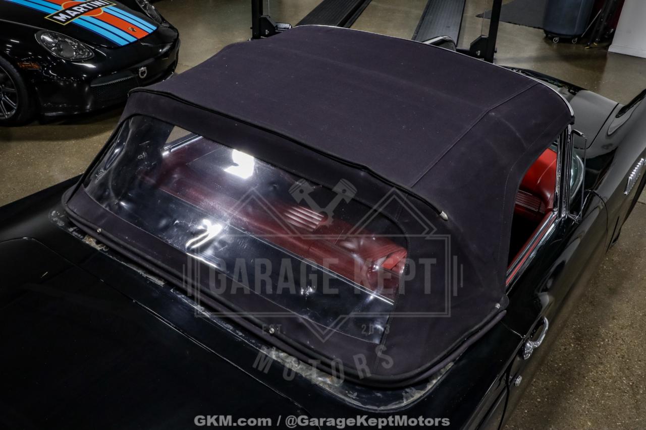 1957 Ford Thunderbird