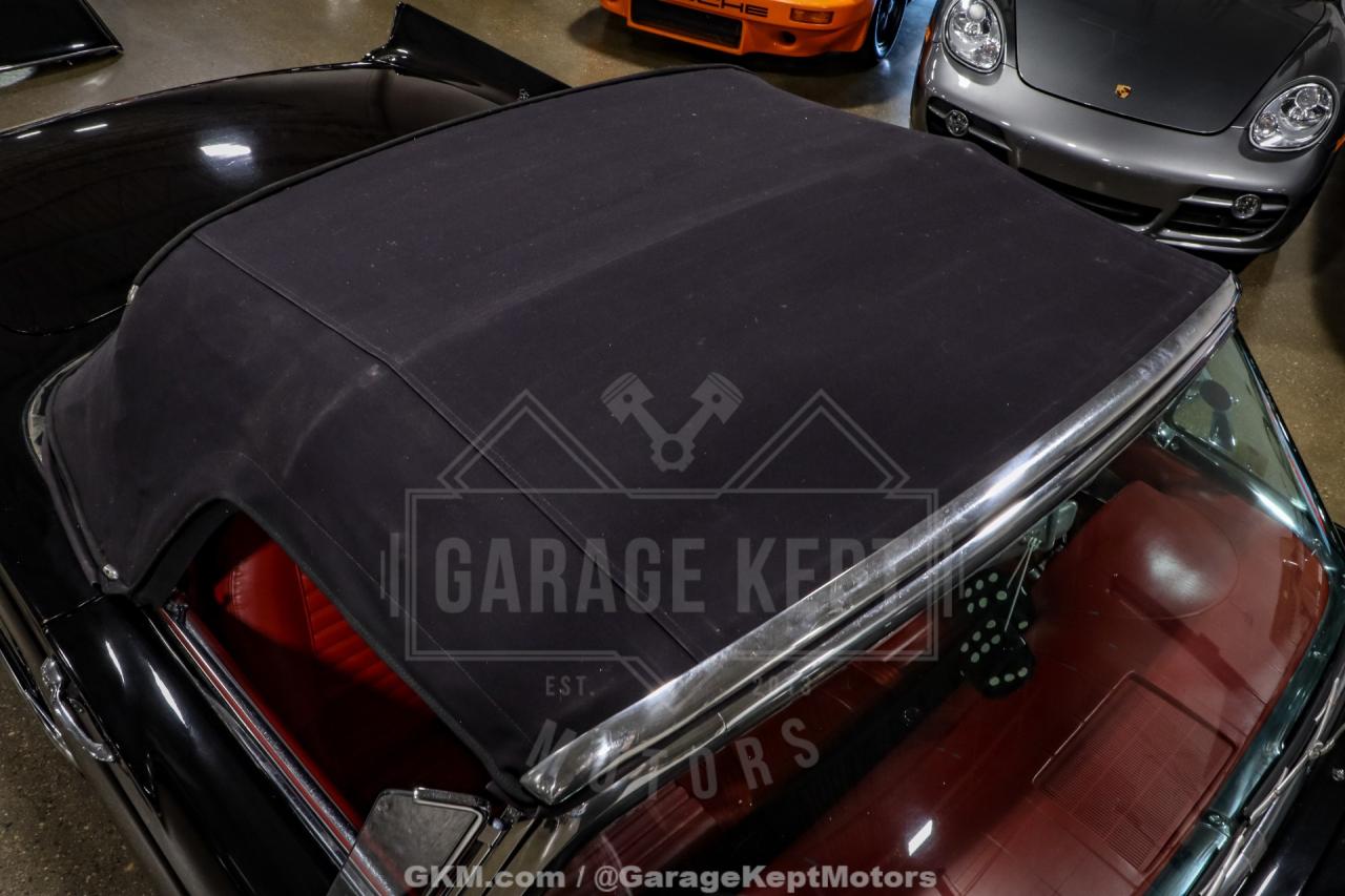 1957 Ford Thunderbird