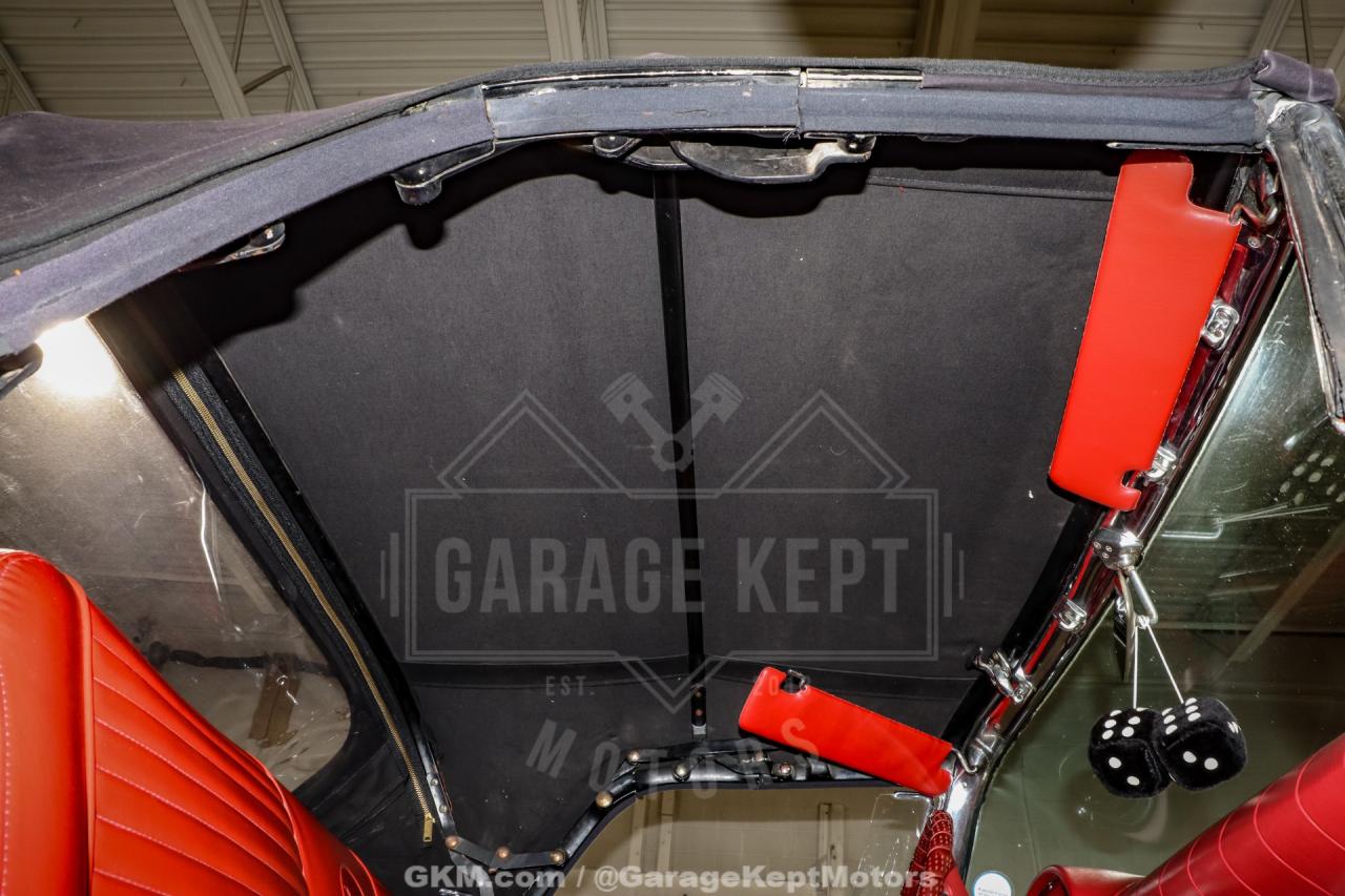 1957 Ford Thunderbird