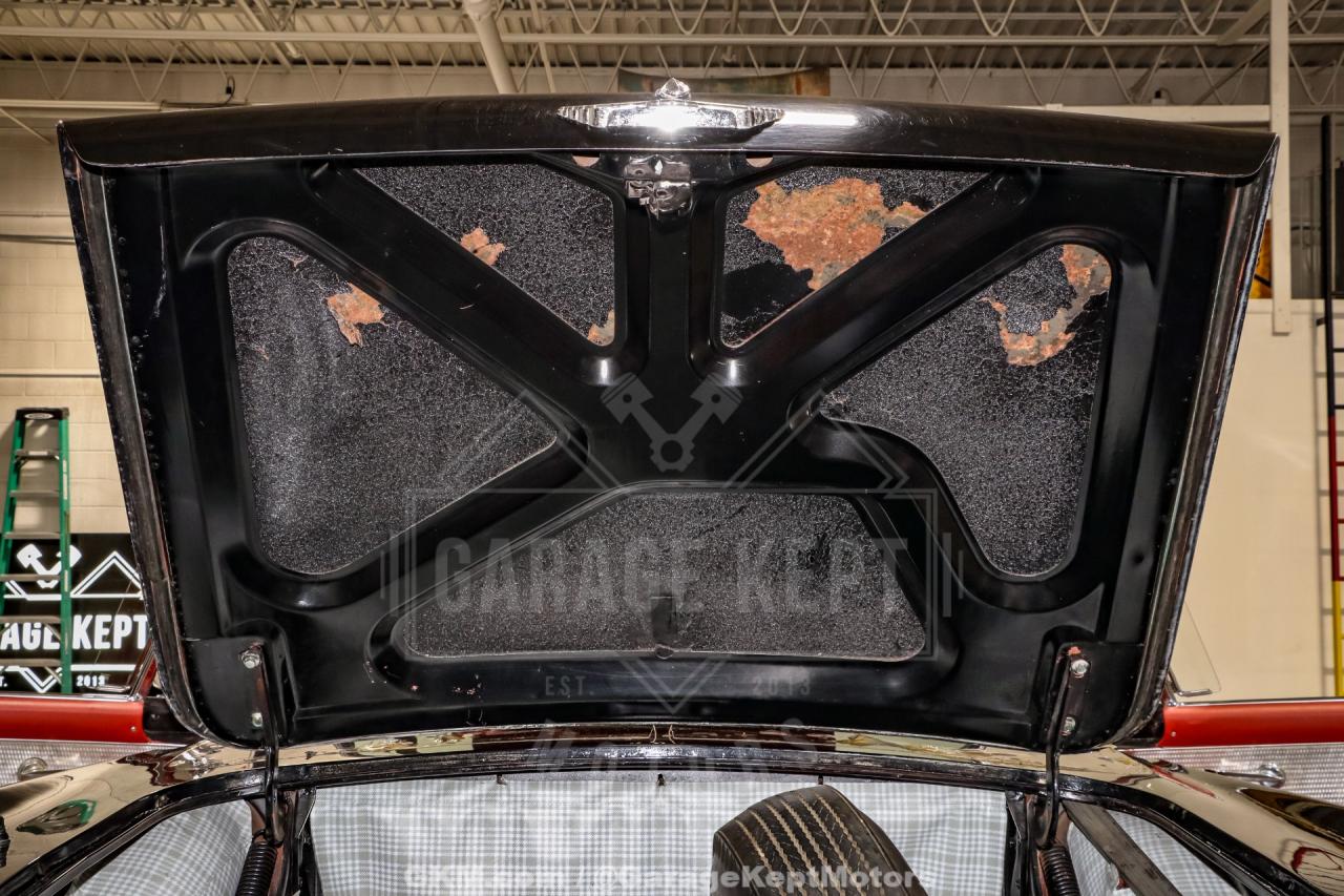 1957 Ford Thunderbird