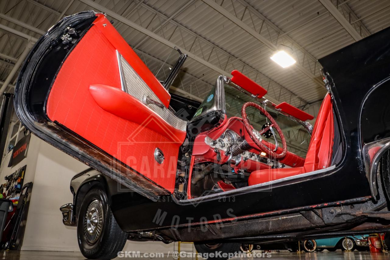 1957 Ford Thunderbird